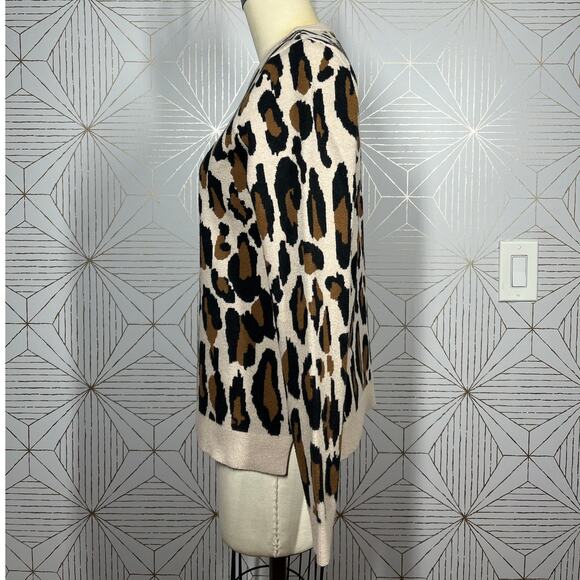 Tahari Pull Over Sweater Soft Leopard Animal Print Brown Black Size Medium $80 - Picture 4 of 12